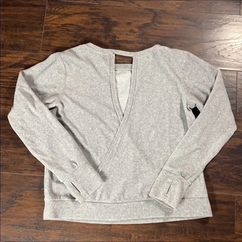 Everlast Athletic Sweatshirt